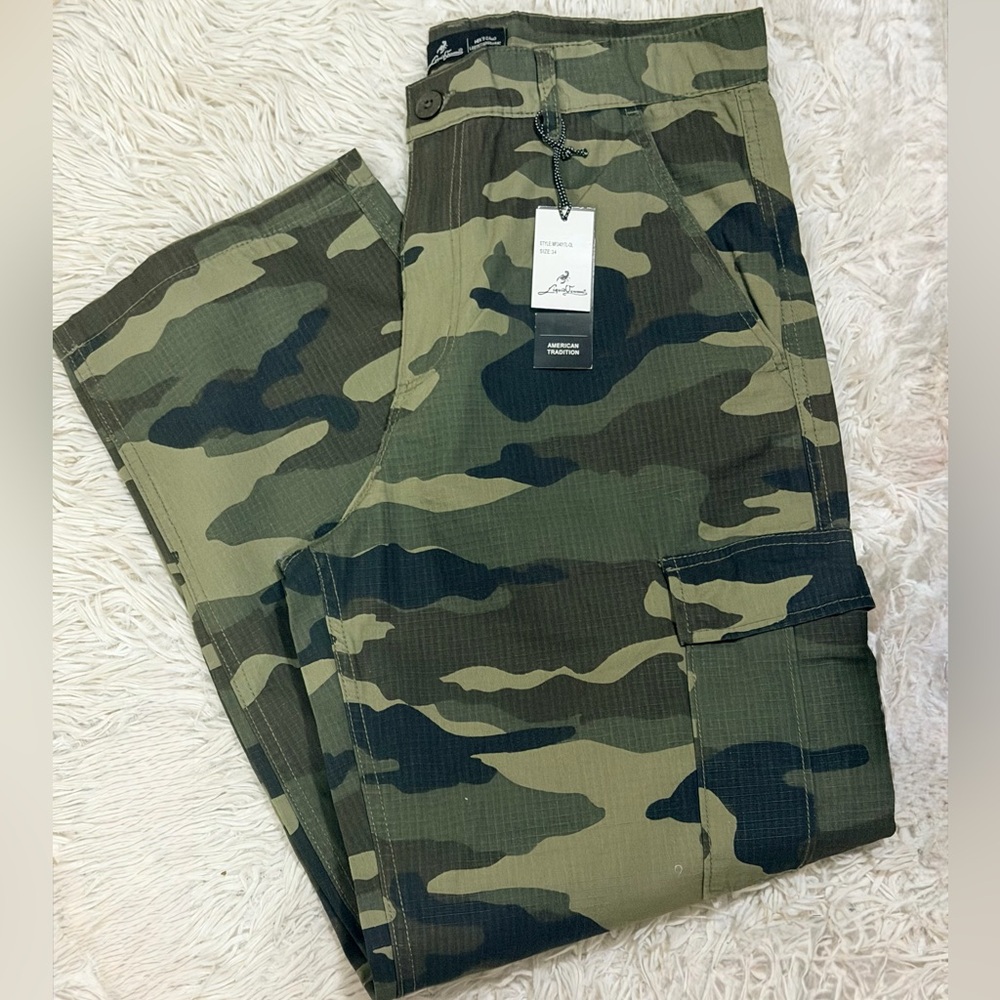 Men's Camouflage Cargo Pants - Olive Camo